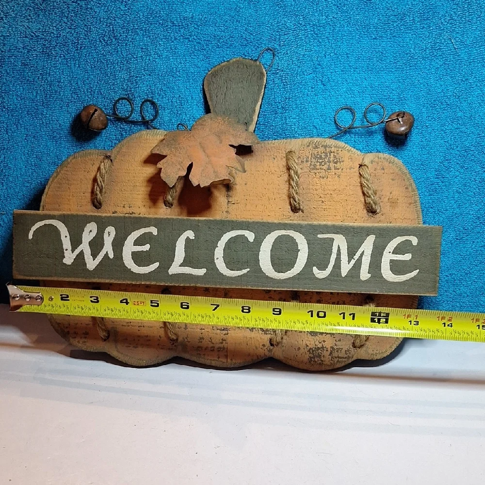 Rustic Pumpkin Welcome Sign Wood and Metal
